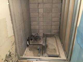 金沢市　ファミッツ　リフォーム　浴室解体完了