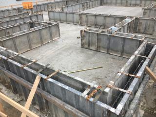 白山市　ファミッツ　リフォーム　基礎型枠