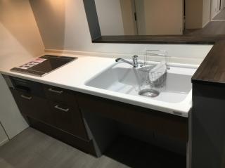 金沢市　ファミッツ　キッチンリフォーム　システムキッチン