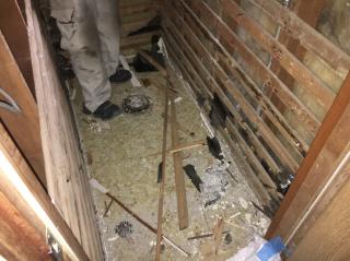 野々市市　ファミッツ　トイレリフォーム　解体